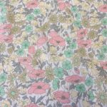 Liberty Pude Poppy and Daisy rosa/mint 40x40