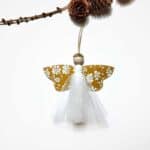 Engel i libertystof og tyll Capel sennep