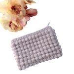 Hæklet pung i sart rosa Alpakkauld med foer af Libertystof - Billede 2